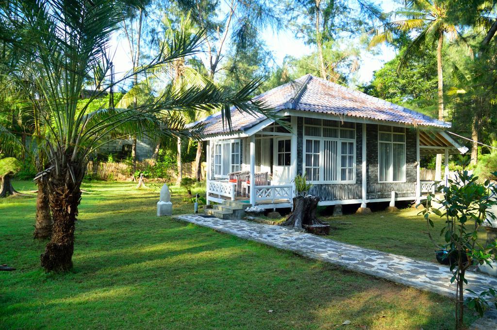 Gazebo Meno Hotel Гили Мено Стая снимка