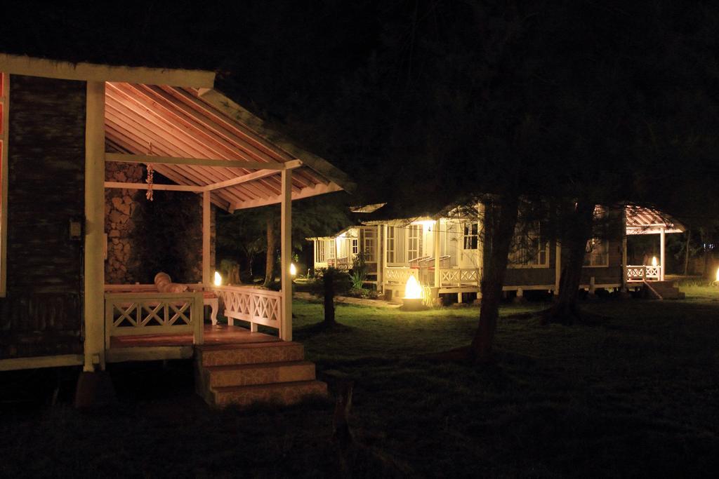 Gazebo Meno Hotel Гили Мено Стая снимка