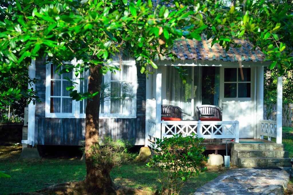 Gazebo Meno Hotel Гили Мено Стая снимка
