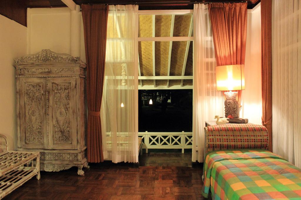 Gazebo Meno Hotel Гили Мено Стая снимка